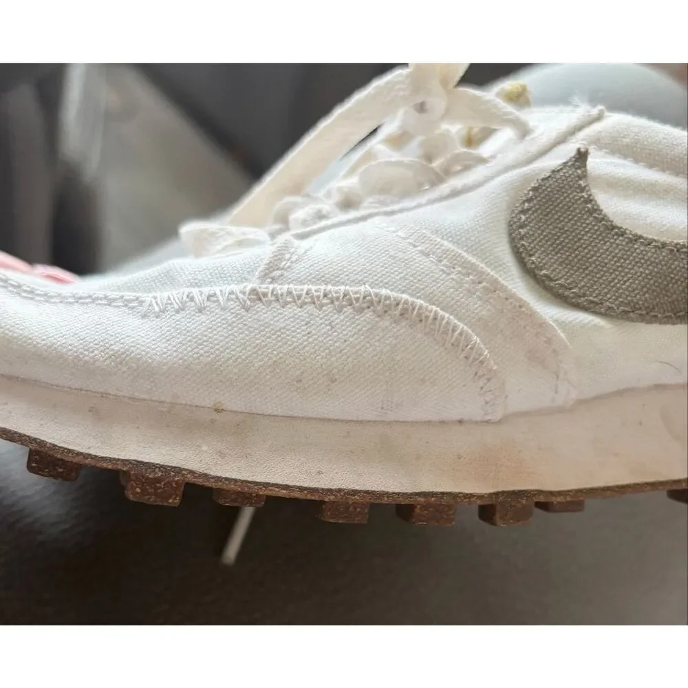 Nike DBreak-Type Pagoda